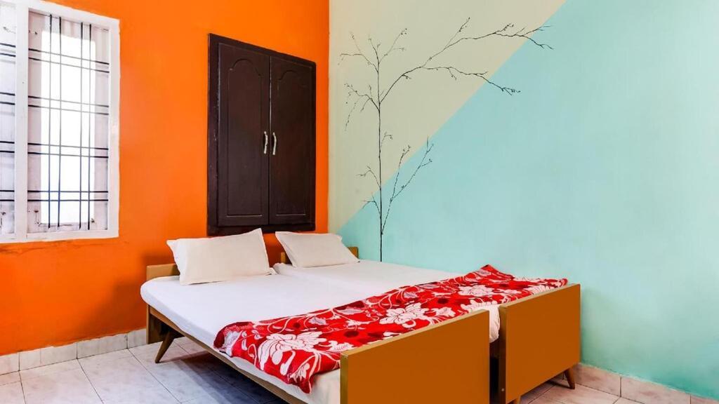 Zaina Tourist Home Kollam Luaran gambar