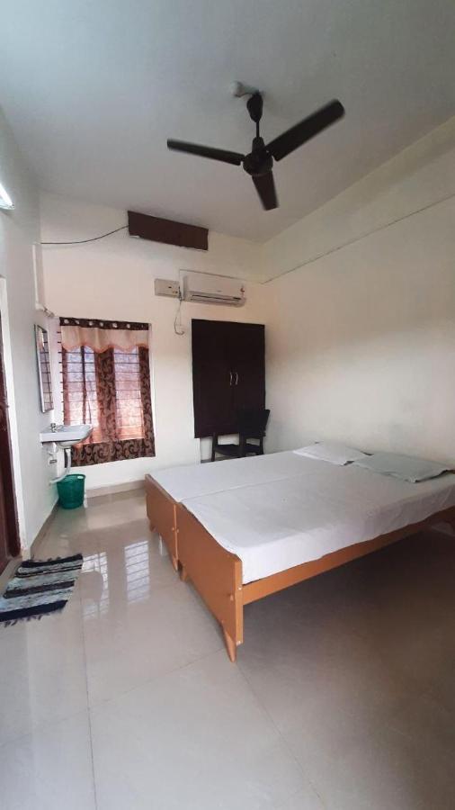 Zaina Tourist Home Kollam Luaran gambar
