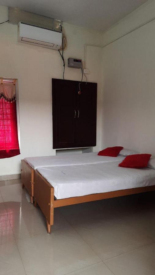 Zaina Tourist Home Kollam Luaran gambar