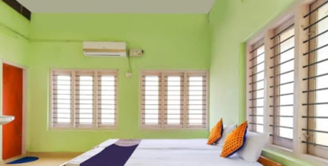 Zaina Tourist Home Kollam Luaran gambar